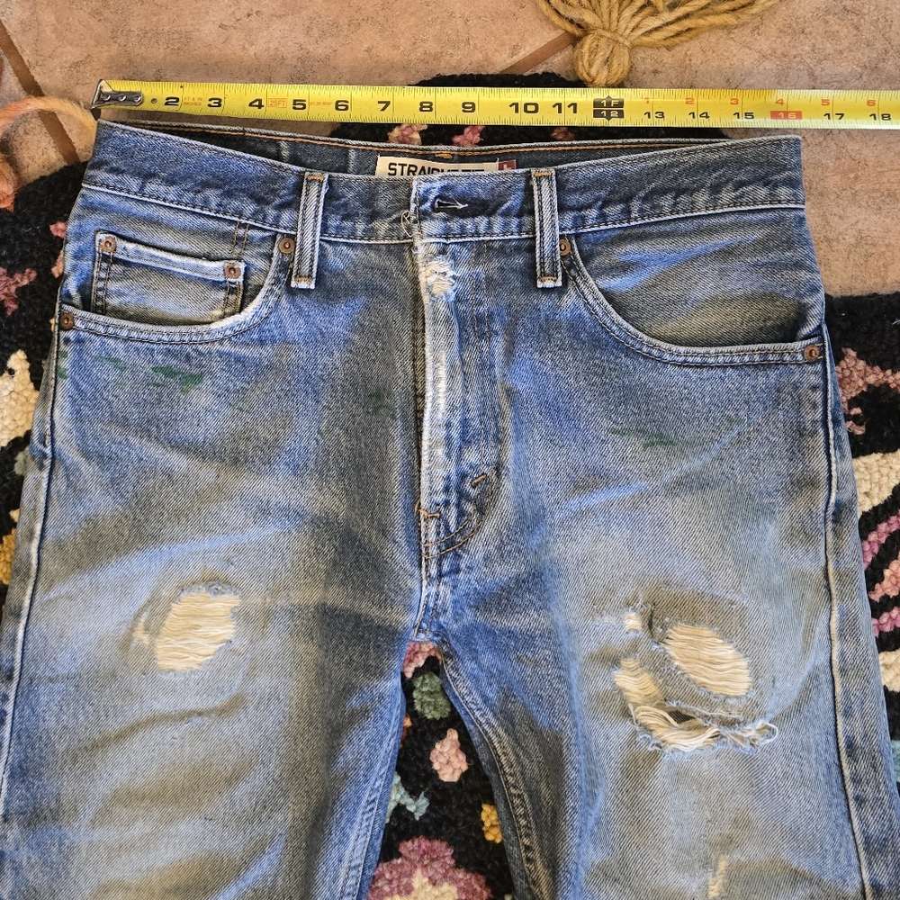 🔥🔥Distressed Levis Blue Jeans 31x30🔥🔥 - Picture 7 of 11